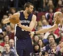 Marc Gasol (21) comanda una épica remontada en Portland