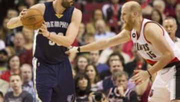 Marc Gasol (21) comanda una épica remontada en Portland