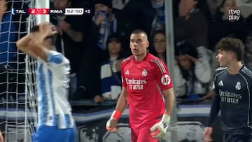El Talavera la tuvo en el 93′ para el 3-3 y lo que hizo Lunin es el sentir de todo el madridismo: tremenda escena...