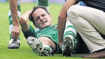 <b>DURO GOLPE. </b>Nano se lesionó en Coruña y tendrá que estar seis meses lejos de los terrenos de juego.