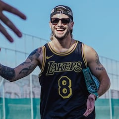 “No estoy pensando en volver a Chile, tengo un contrato acá”