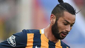 Larrondo se resiente y peligra su inclusión en Copa América