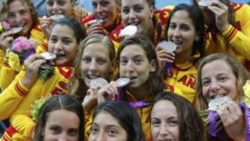 La mujer española bate récords