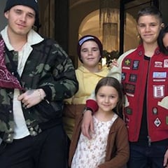 Victoria Bekcham reúne a sus hijos en su 44 cumpleaños
