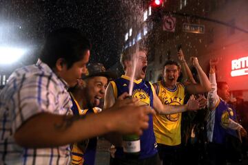 Oakland celebra el título de los Warriors