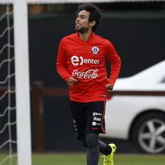 Jorge Valdivia será titular por primera vez en la era de Pizzi