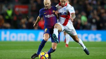 Barcelona 1x1: Rakitic e Iniesta aguantan y Messi resuelve
