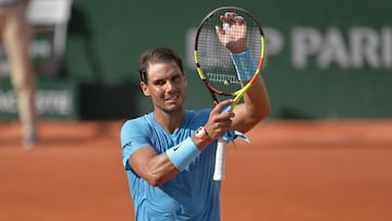 Keep off the grass... should Nadal follow Federer's blueprint?