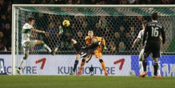 Gol anulado a Benzema.