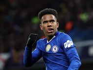 Soccer Football - UEFA Champions League - Chelsea v FC Barcelona - Stamford Bridge, London, Britain - November 25, 2025 Chelsea's Estevao celebrates scoring their second goal REUTERS/Hannah Mckay