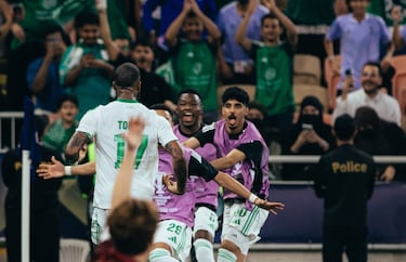 Mahrez y Toney, gesta histórica en Asia