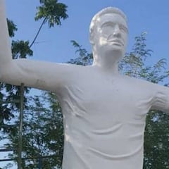 La estatua de Radamel Falcao de la que todo el mundo habla