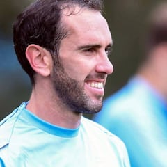 Godín sigue sin confirmar su fichaje por el Inter de Milán