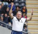 El Crystal Palace despide a su entrenador Neil Warnock