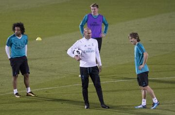 Zidane y Modric. 