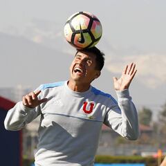 Caroca vuelve a casa, pero con el archirrival: "Hay que ganar sí o sí"