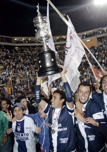 Pachuca
⋆ Invierno 2001
⋆ Apertura 2003
⋆ Clausura 2006
⋆ Clausura 2007