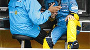 <b>EN SINTONÍA.</B> La confianza de Briatore en su primer piloto es ya total. Alonso se la ha ganado.