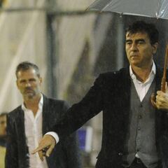 Quinteros: "No quedé conforme con el juego del equipo"