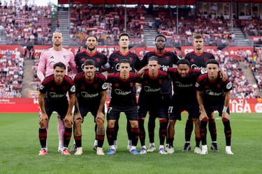 Valor de mercado de los canteranos: 39,5 millones de euros. | El equipo sevillista dispone de cinco canteranos. José Ángel Carmona, Kike Salas, Juanlu Sánchez, Isaac Romero y Manu Bueno.