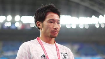 AL WAKRAH, QATAR - DECEMBER 05: Gaku Shibasaki of Japan inspects the pitch prior to the FIFA World Cup Qatar 2022 Round of 16 match between Japan and Croatia at Al Janoub Stadium on December 05, 2022 in Al Wakrah, Qatar. (Photo by Maja Hitij - FIFA/FIFA via Getty Images)