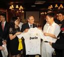 Florentino inaugura la primera peña madridista en China