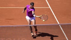 Nadal arrolla a Djokovic y pasa a la final en el Masters de Madrid