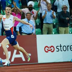 El récord del mundo de Young cae al fin ante Warholm