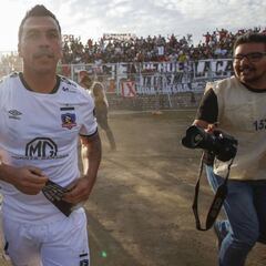 El récord de Paredes revoluciona al público de Colo Colo ante Cobresal