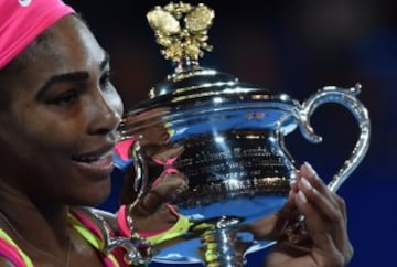 Serena Williams se quedó con el 19° título grande de su carrera, tras vencer a Maria Sharapova.