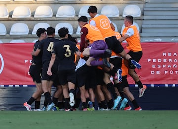 La alegra de los finalistas.
