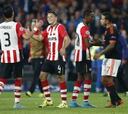 El PSV de Arias remonta en casa ante el Manchester United