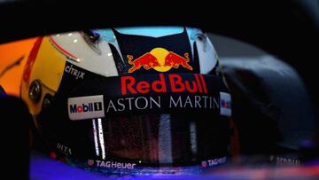MONTMELO, SPAIN - FEBRUARY 26: Daniel Ricciardo of Australia and Red Bull Racing prepares to drive during day one of F1 Winter Testing at Circuit de Catalunya on February 26, 2018 in Montmelo, Spain. (Photo by Mark Thompson/Getty Images)