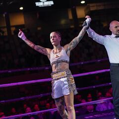 Cristina Navarro reina en The Boxer Day 13