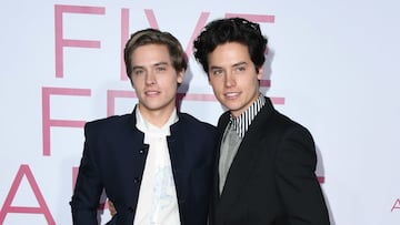 Acusan a Disney de cometer body shaming a Dylan Sprouse