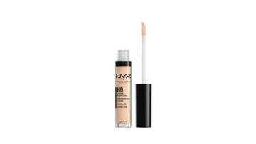 Dile "adi¨®s" a las ojeras con este corrector ligero