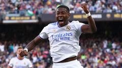 Alaba, tras marcar en el Barcelona - Real Madrid.