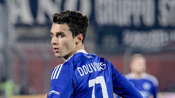 El delantero griego Anastasios Douvikas, durante un partido del Como en la Serie A.