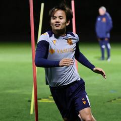 Vuelta a Zubieta sin Barrenetxea y Elustondo