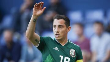 Andr&eacute;s Guardado: &ldquo;Es una derrota que nos prende foquitos rojos&rdquo;