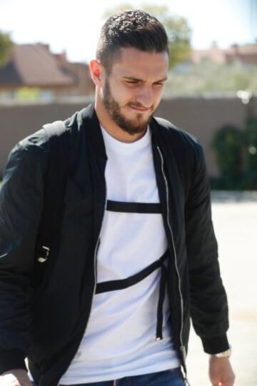 Koke, on target for Atleti at the weekend, pictured on arrival at the Ciudad del Fútbol today.