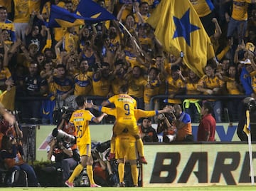 El color de los cuartos de final de vuelta entre Tigres y León