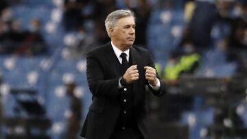 Carlo Ancelotti, entrenador del Real Madrid, en la semifinal de la Supercopa de España contra el Barcelona.