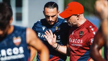 Calero, entrenador del Levante.