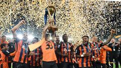 El Shakhtar celebra una nueva Copa de Ucrania.