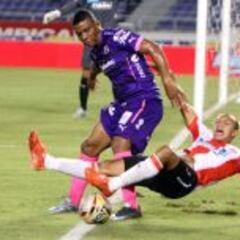 Leonel: "DIM le dio aire a Junior con sus imprecisiones"