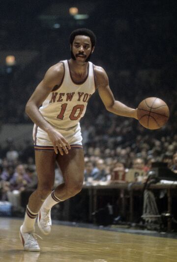 New York Knicks (1967-1977) y Cleveland Cavaliers (1978-1980).