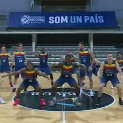 La graciosa haka con la que el Andorra felicita la Navidad