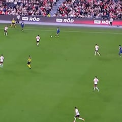 Dos joyas del nuevo ‘10′ de Colo Colo: asistencia de lujo ante River y gol para un título