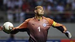 Entre aplausos y show: arqueros que ahogaron gritos de gol